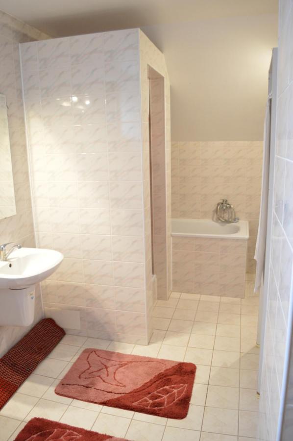 Apartmany Livia Litmanová Eksteriør billede