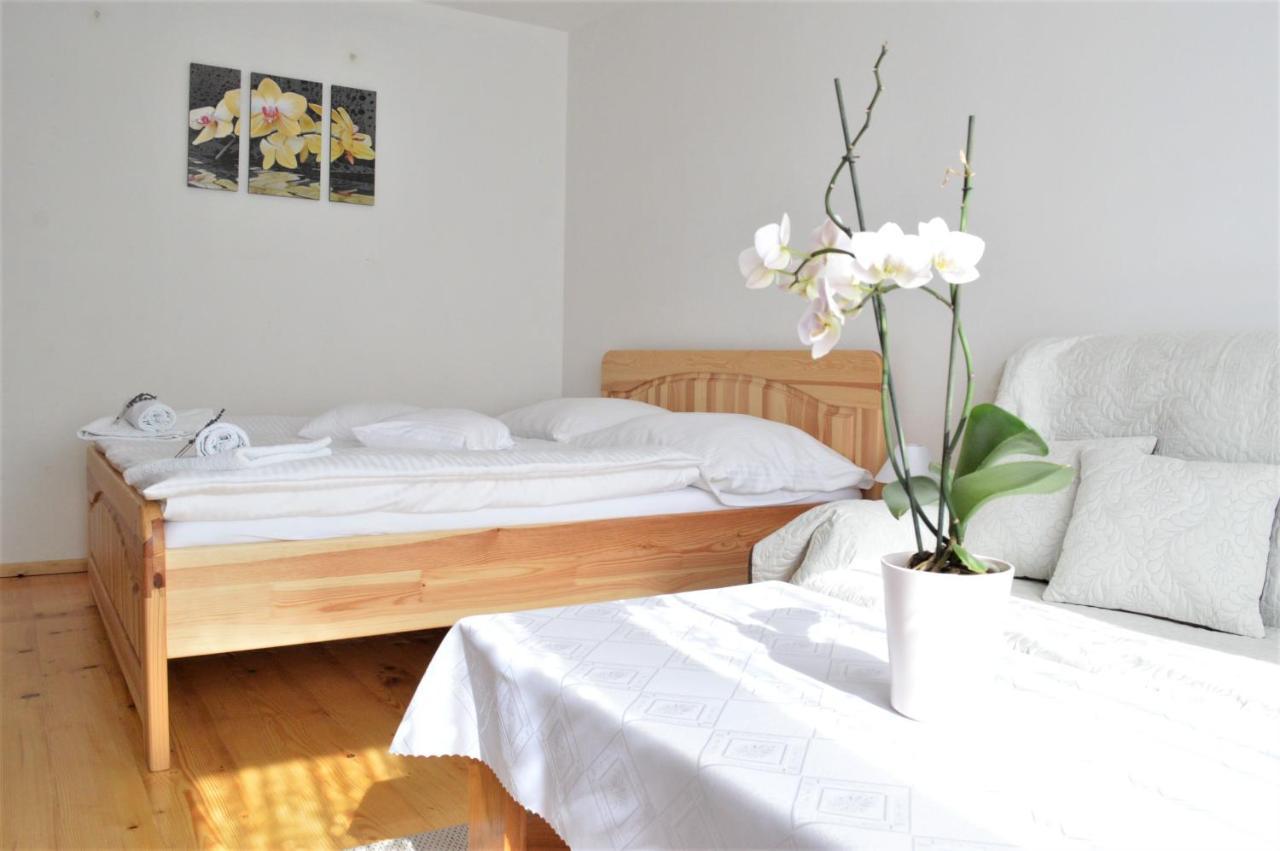 Apartmany Livia Litmanová Eksteriør billede