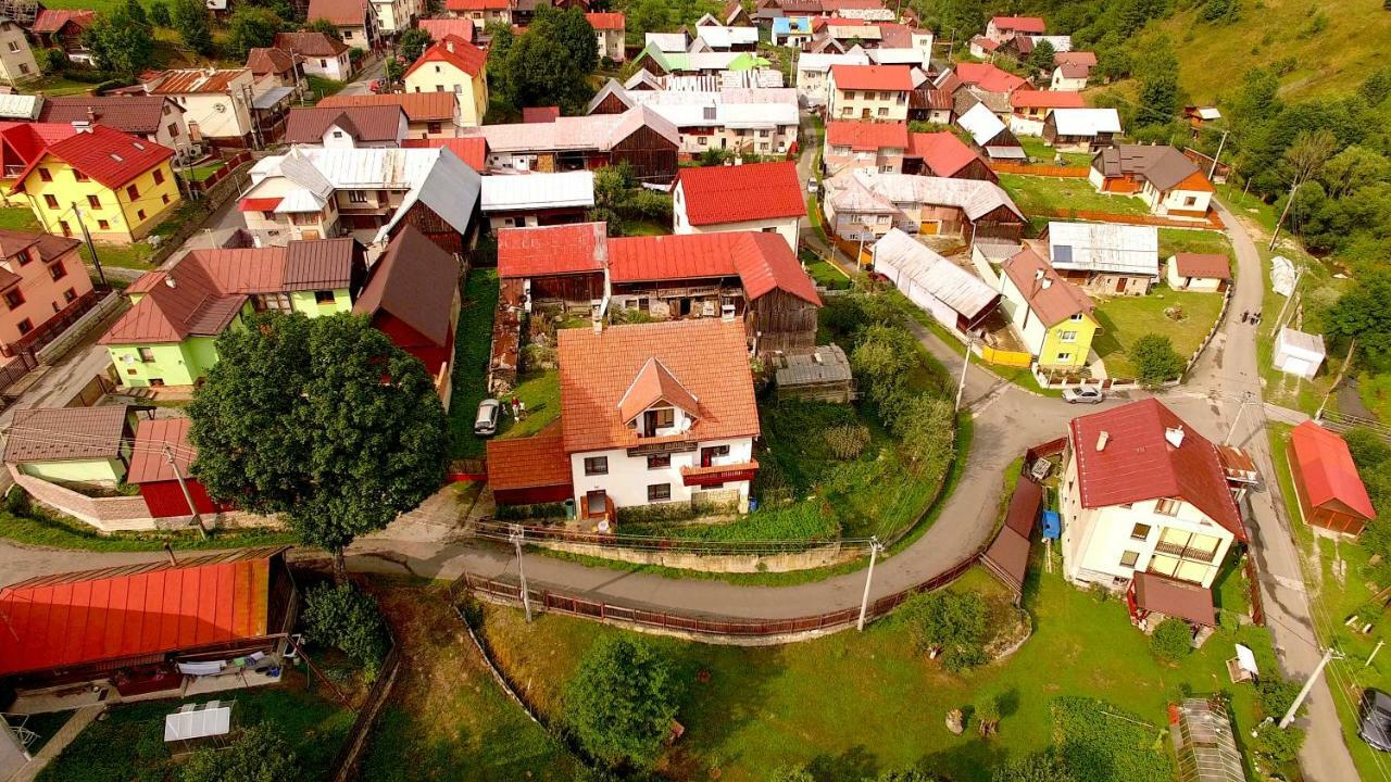 Apartmany Livia Litmanová Eksteriør billede